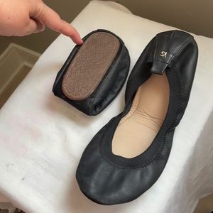 VEGAN LEATHER FOLDABLE SHOES!! YOSI SAMARA